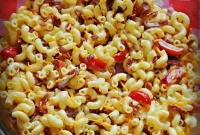 Creamy Gluten-Free Bacon, Tomato, and Cheese Macaroni Salad