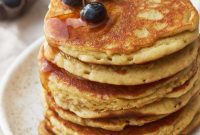 Fluffy Almond Pancakes
