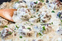 Creamy Whole30 Meatball Stroganoff