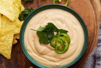 Creamy Cashew Queso