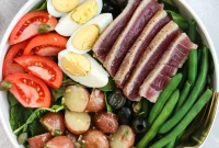 Effervescent Whole30 Nicoise Salad