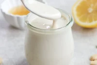 Tangy Plant-Based Sour Cream