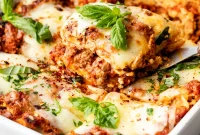 Effortless Gluten-Free Lasagna with Dairy-Free Freedom