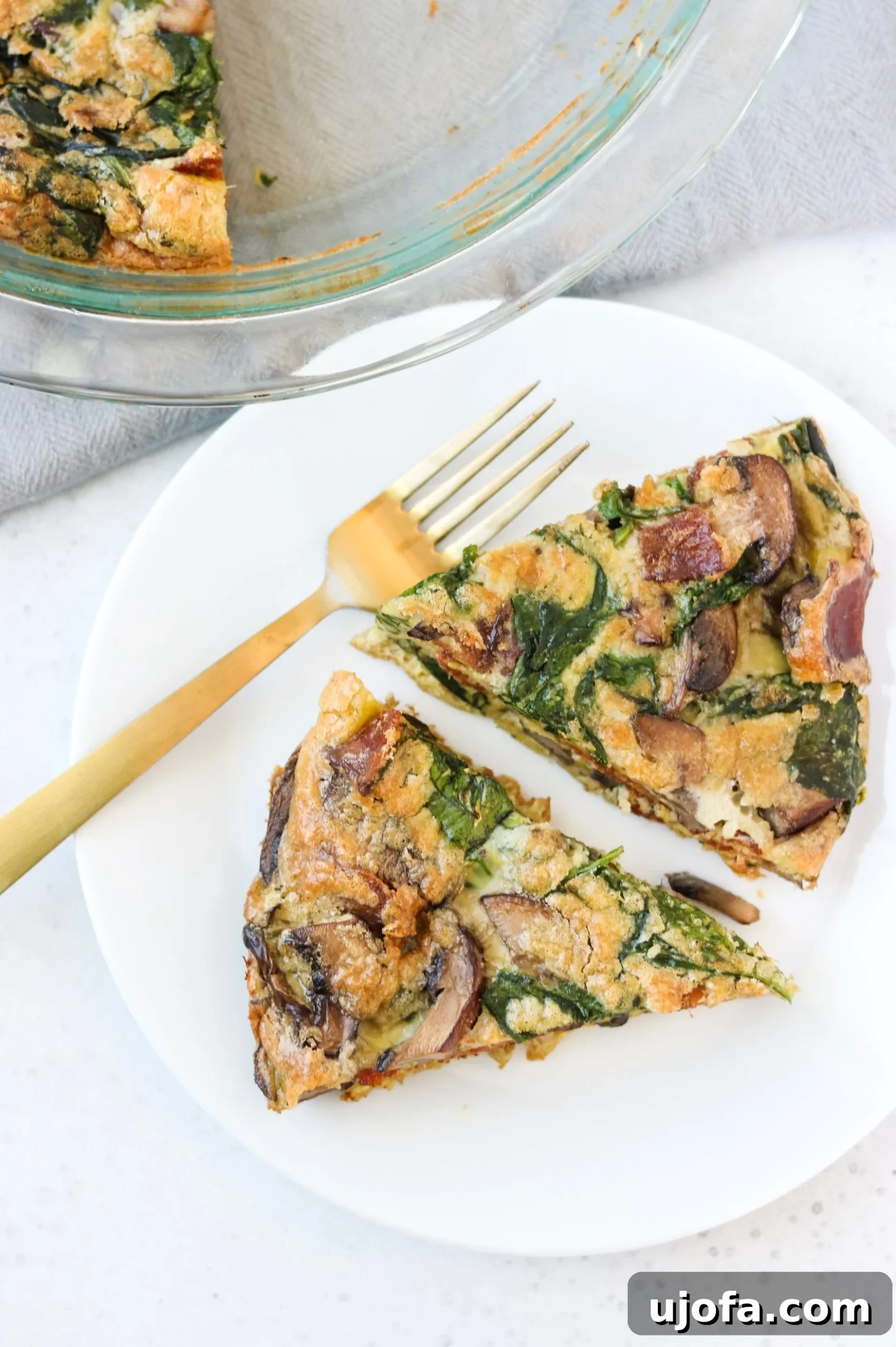Whole30 Spinach Bacon Mushroom Frittata 4 Ingredients for a healthy crustless quiche