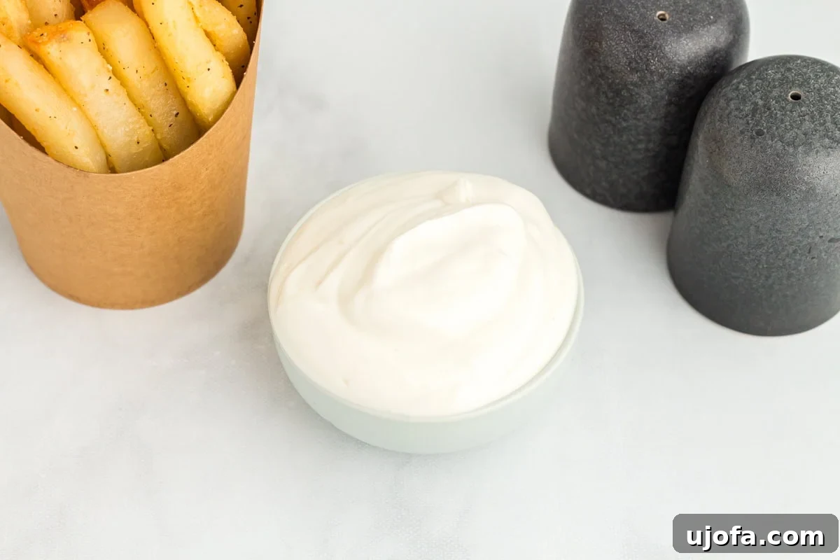 Velvet Vegan Mayo 5 Vegan mayonnaise in a small dish