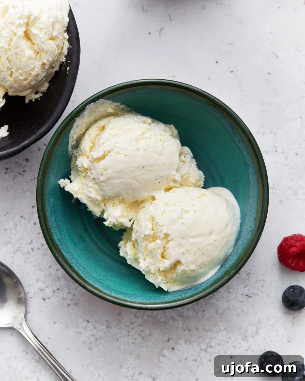 Keto Frozen Delights 4 Pour 2 cups of heavy cream and 1 tsp vanilla extract (or seeds of 1 vanilla bean) into a large mixing bowl. Using a hand mixer or stand mixer, whip the cream and vanilla into soft peaks. Add ⅓ cup powdered erythritol (or your preferred keto sweetener) and ¼ tsp xanthan gum (if using). Whip until all the ingredients are combined. Pour the mixture into a freezer-safe container, being sure to spread it evenly. Cover and freeze the ice cream mixture for at least 4 hours, stirring the mixture every 30 minutes for the first 2 hours. Stirring during the freezing process prevents ice crystals and ensures a creamy texture. Before serving, allow the ice cream to soften for 10 minutes on the counter. Scoop, add your favorite toppings, and enjoy!