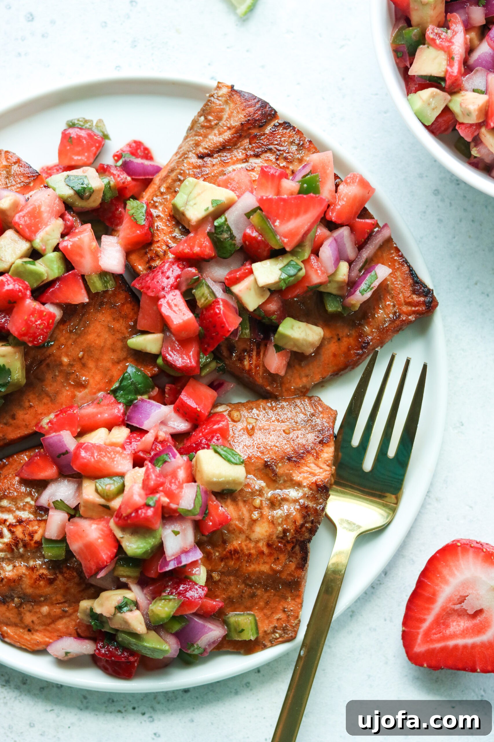 Balsamic Glazed Salmon with Summer Strawberry Avocado Salsa 2 Balsamic Glazed Salmon with Strawberry Avocado Salsa